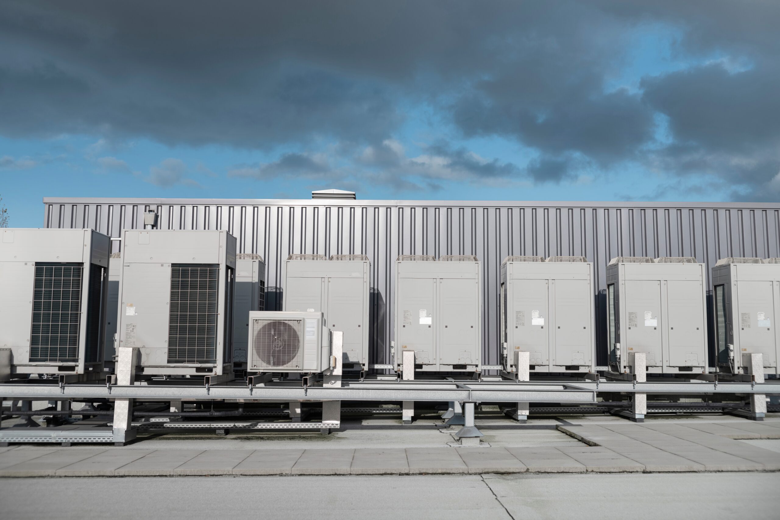 Multiple,Commercial,Air,Conditioning,Units,Installed,On,Industrial,Building,Roof